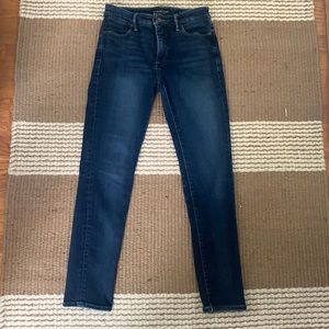 Lucky Brand Hayden mid-rise skinny jeans. Size 2/26.